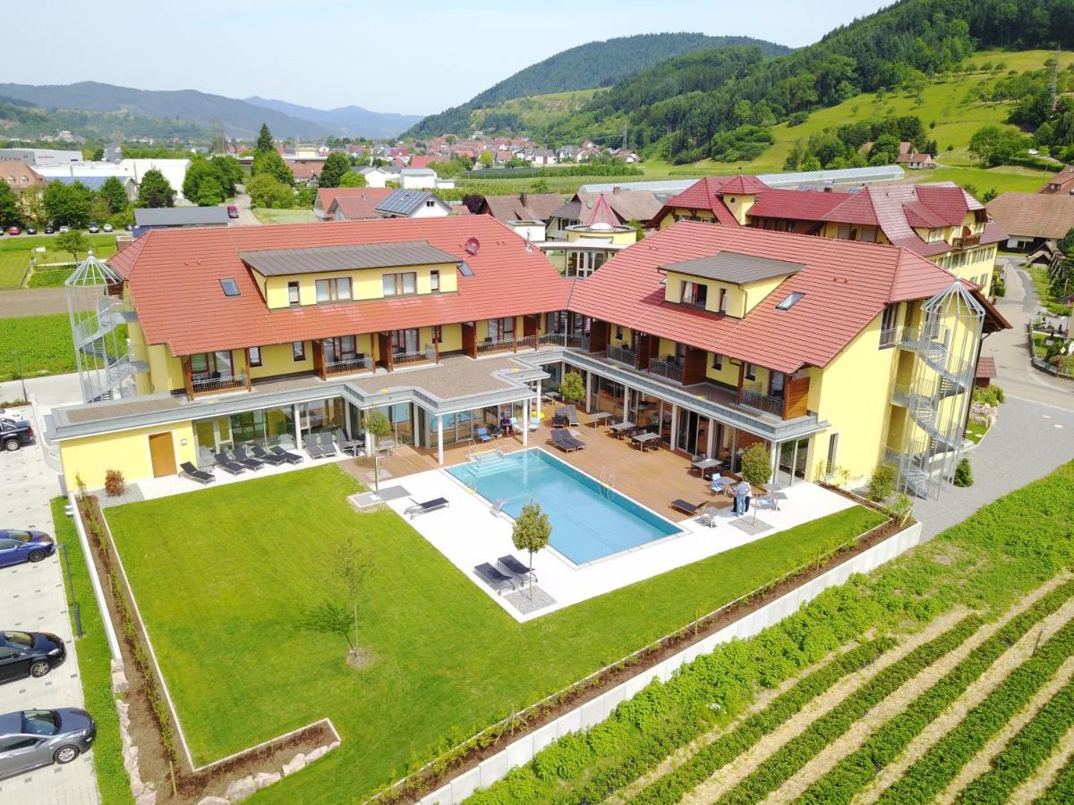 Mosers Blume Relax & Genuss Hotel Хаслах-им-Кинцигталь Экстерьер фото