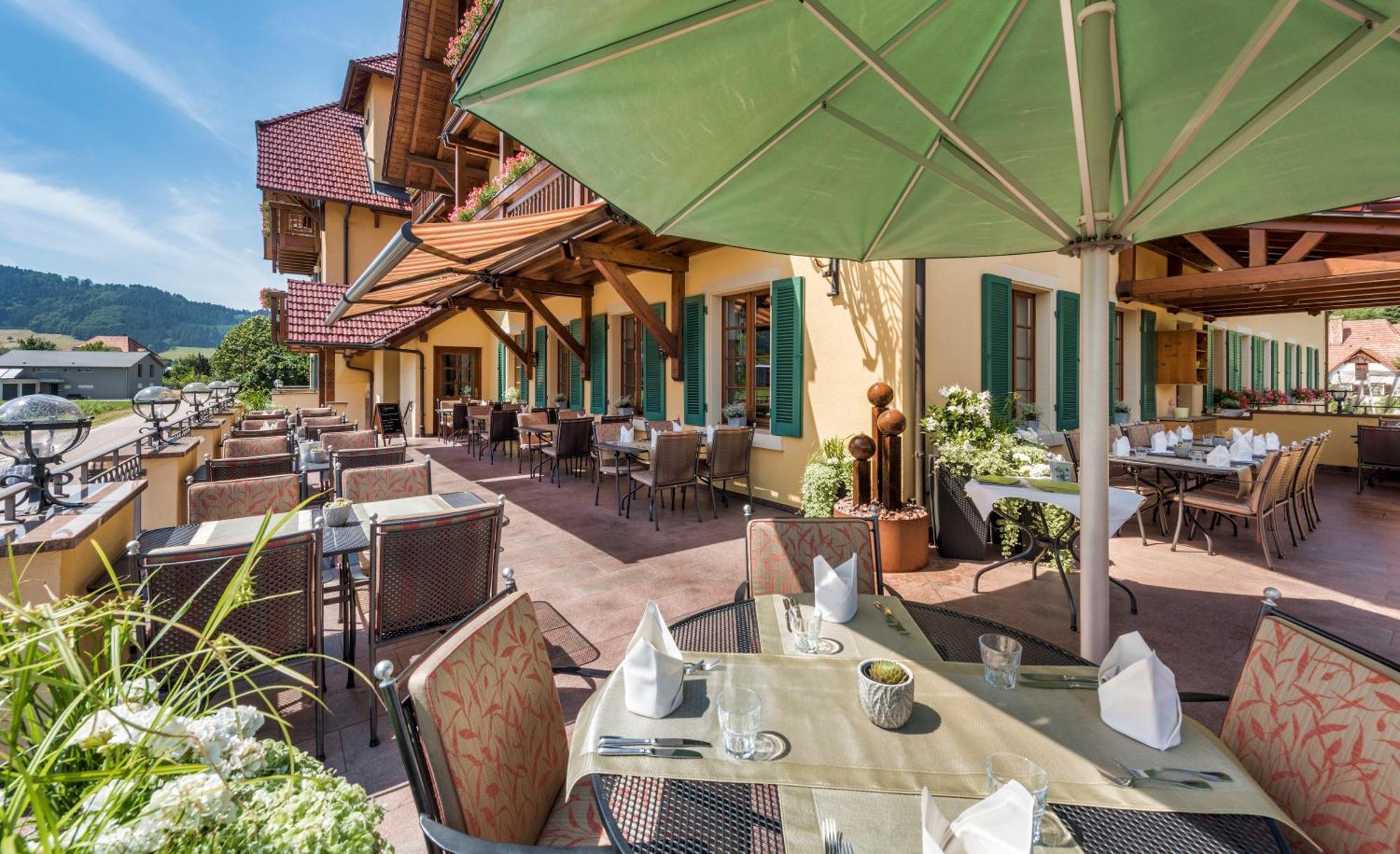 Mosers Blume Relax & Genuss Hotel Хаслах-им-Кинцигталь Экстерьер фото