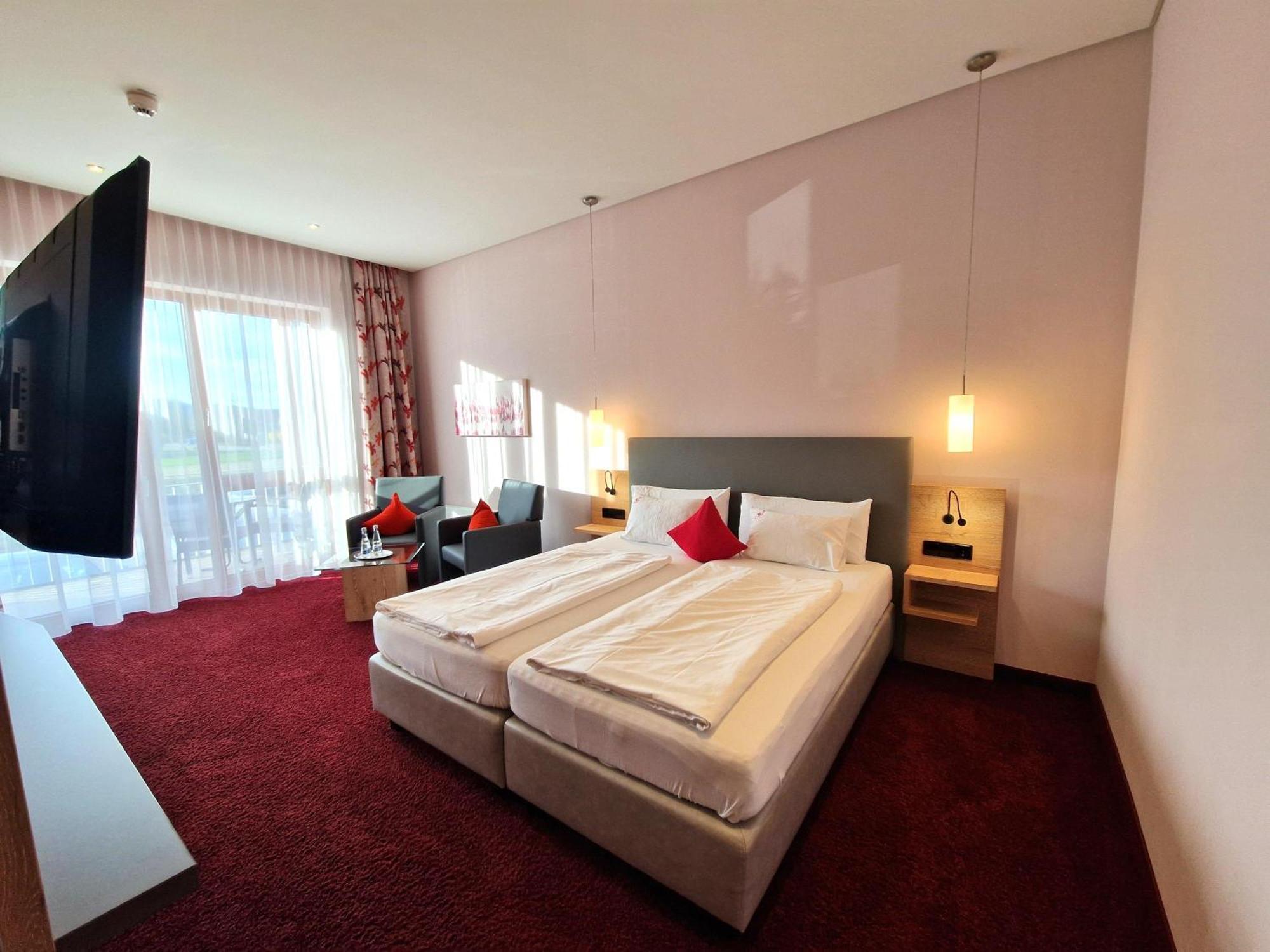 Mosers Blume Relax & Genuss Hotel Хаслах-им-Кинцигталь Экстерьер фото