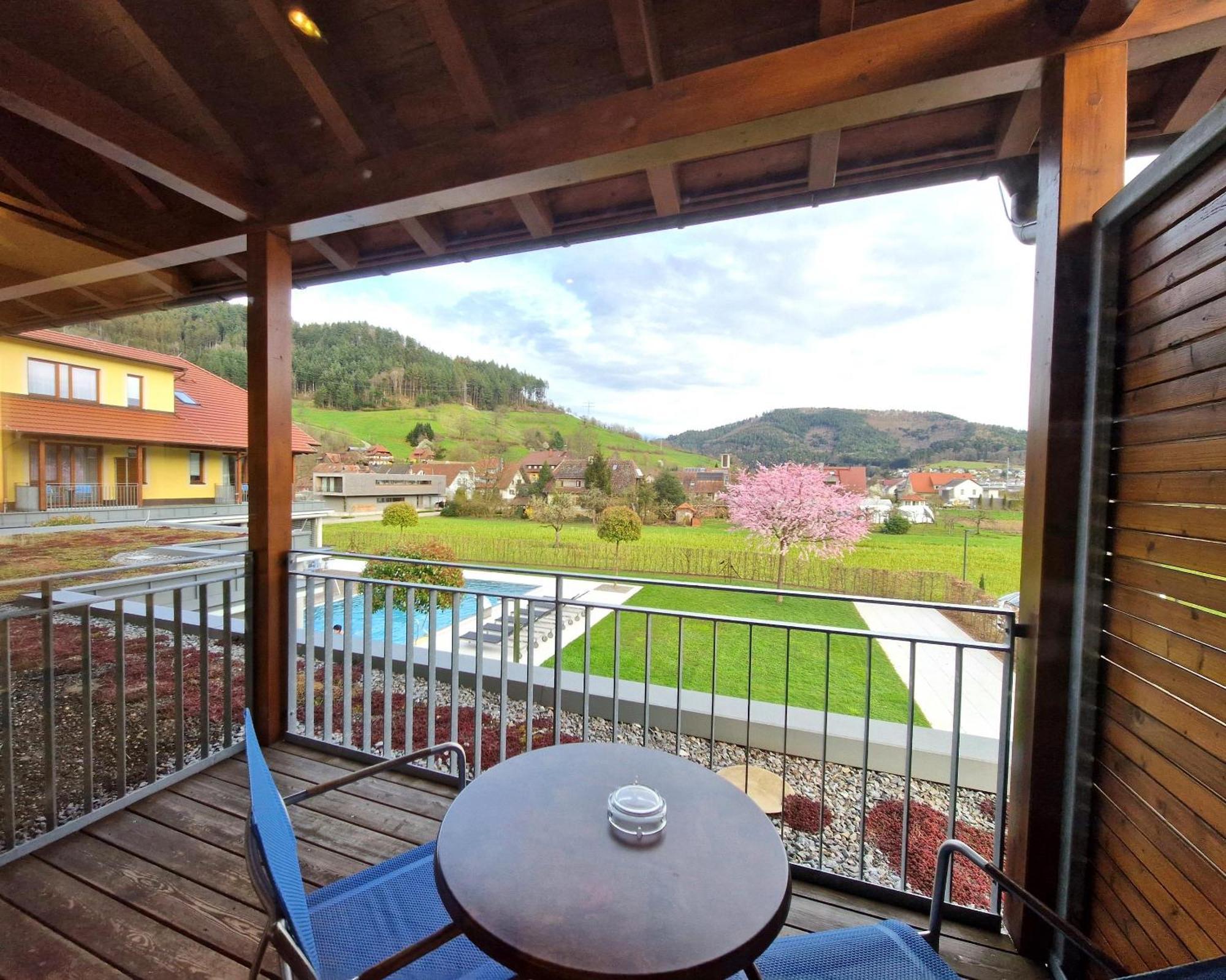 Mosers Blume Relax & Genuss Hotel Хаслах-им-Кинцигталь Экстерьер фото