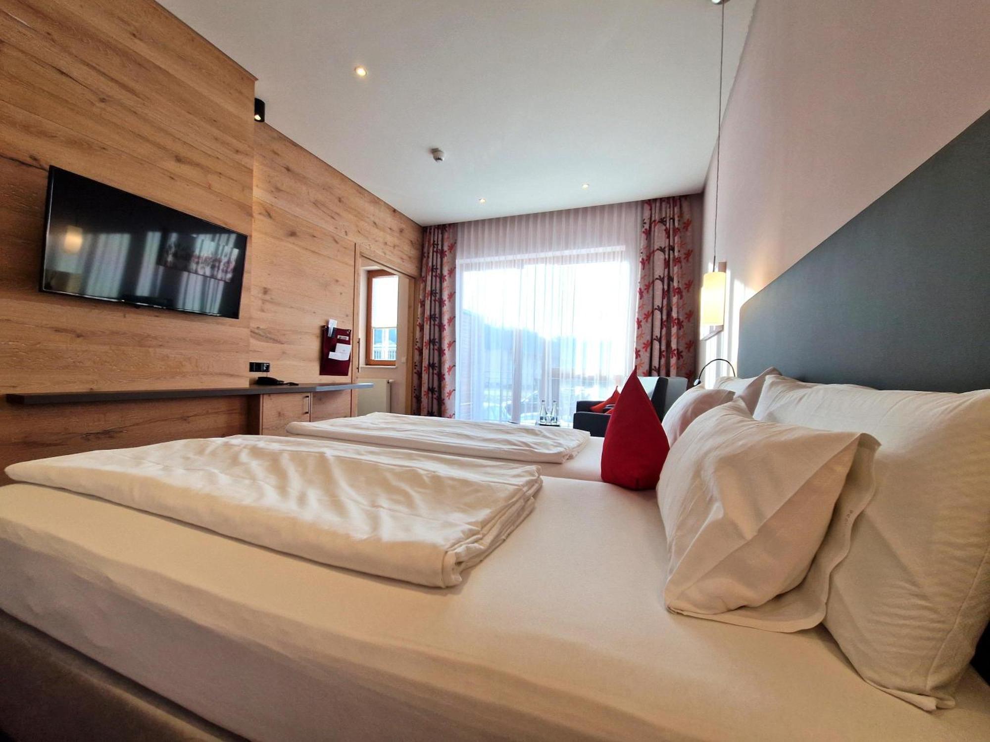Mosers Blume Relax & Genuss Hotel Хаслах-им-Кинцигталь Экстерьер фото