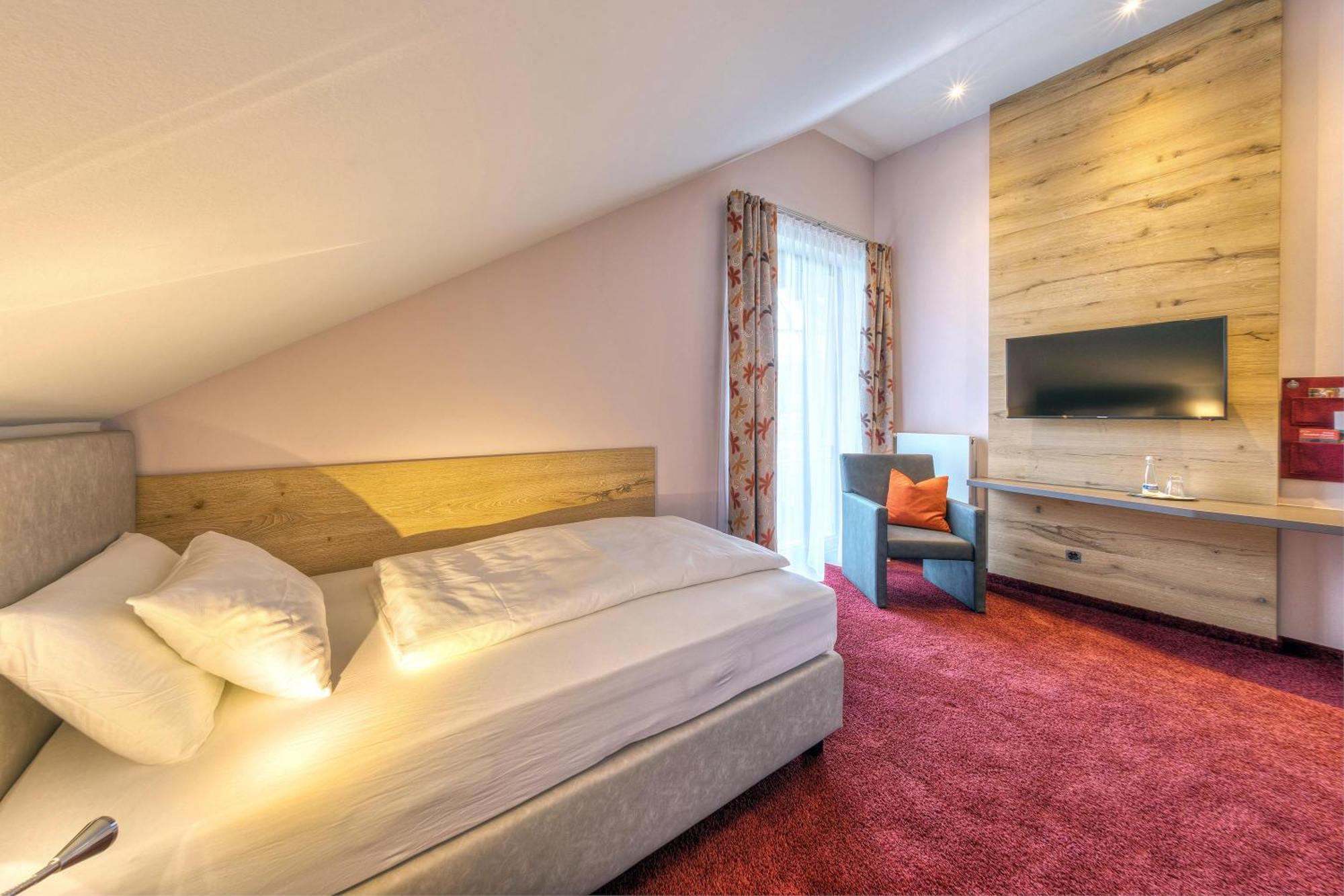 Mosers Blume Relax & Genuss Hotel Хаслах-им-Кинцигталь Экстерьер фото