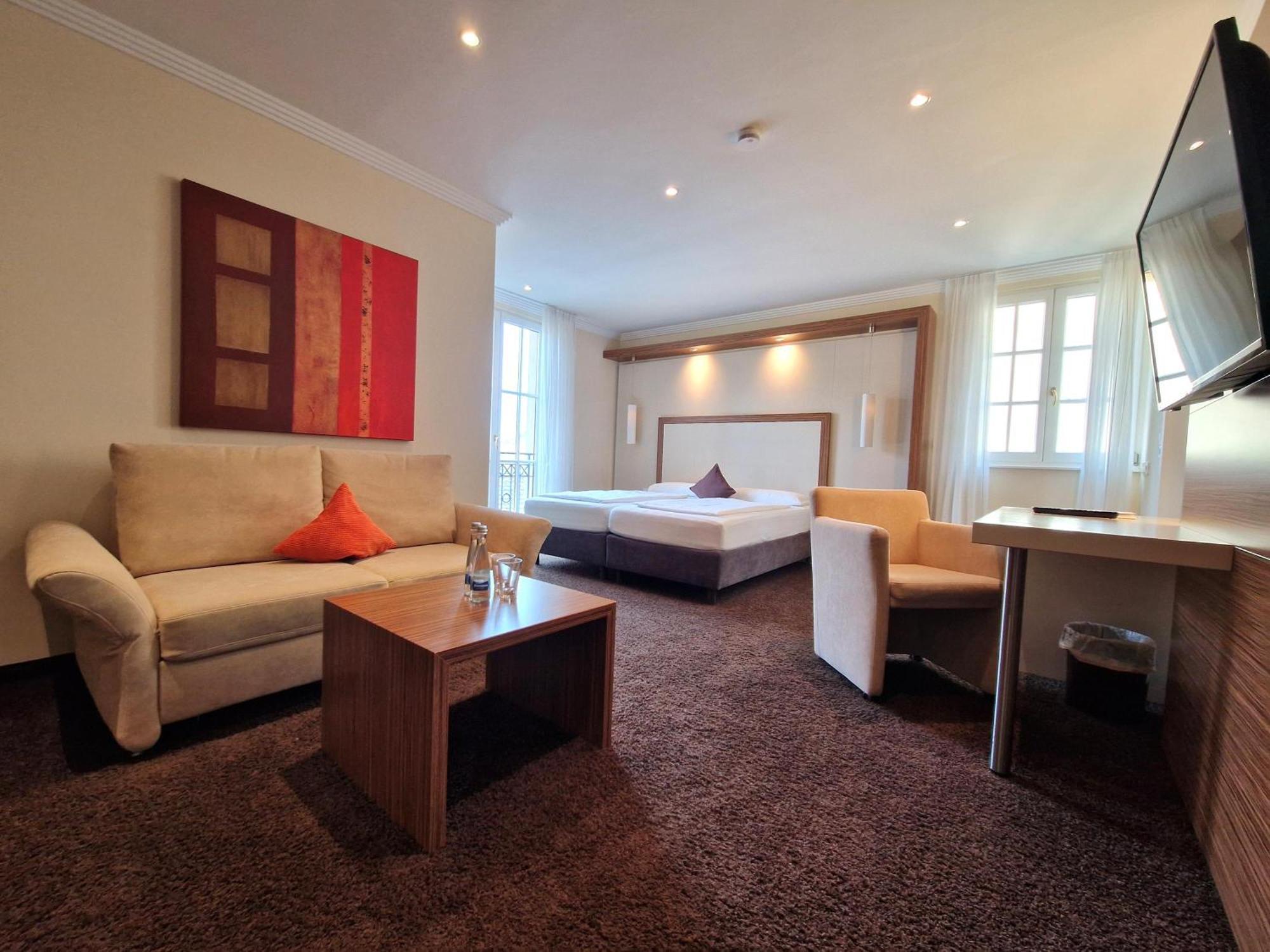 Mosers Blume Relax & Genuss Hotel Хаслах-им-Кинцигталь Экстерьер фото