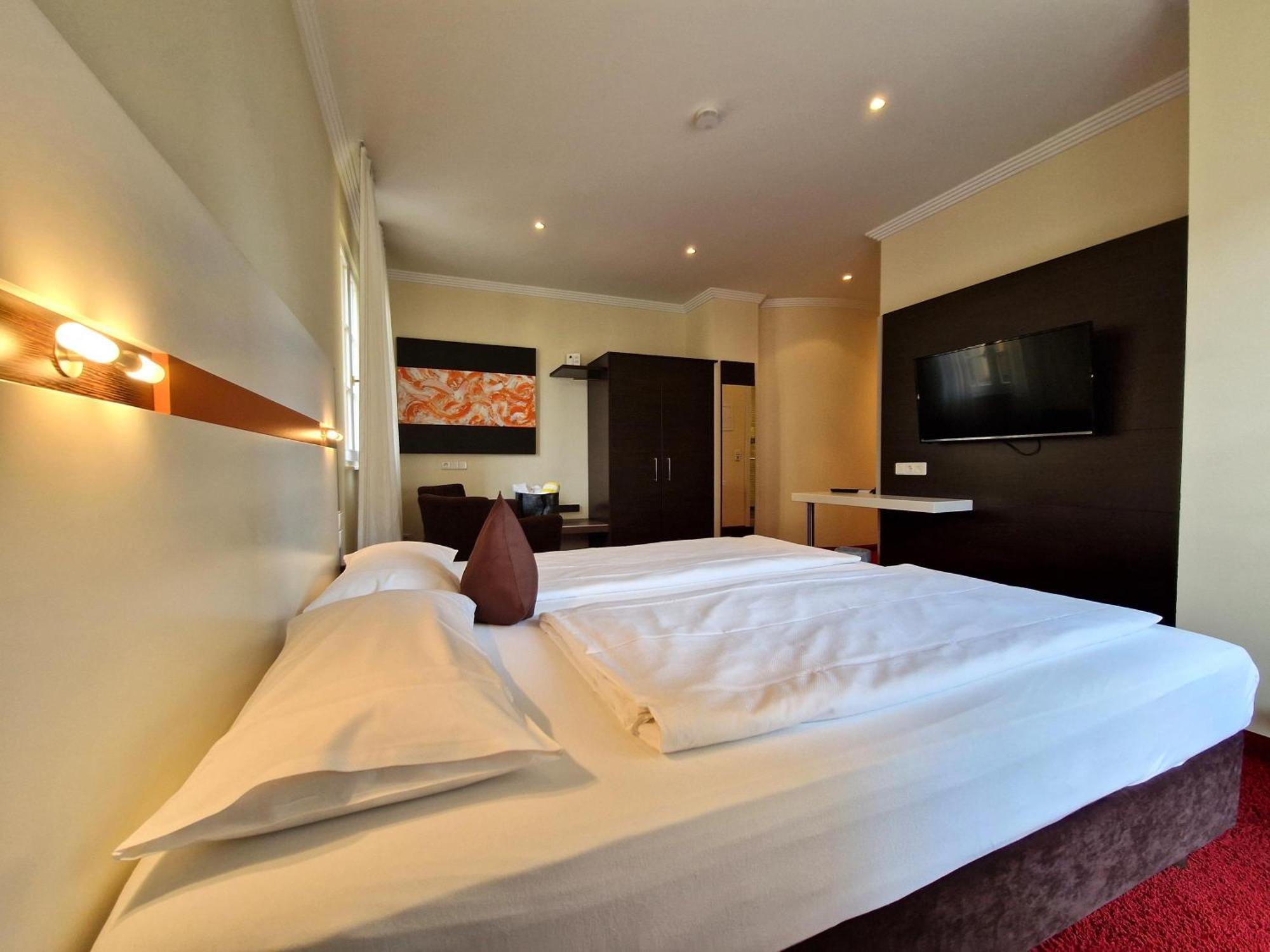 Mosers Blume Relax & Genuss Hotel Хаслах-им-Кинцигталь Экстерьер фото