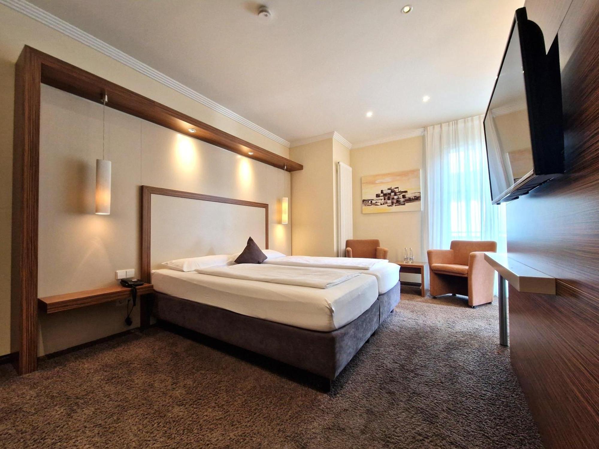 Mosers Blume Relax & Genuss Hotel Хаслах-им-Кинцигталь Экстерьер фото