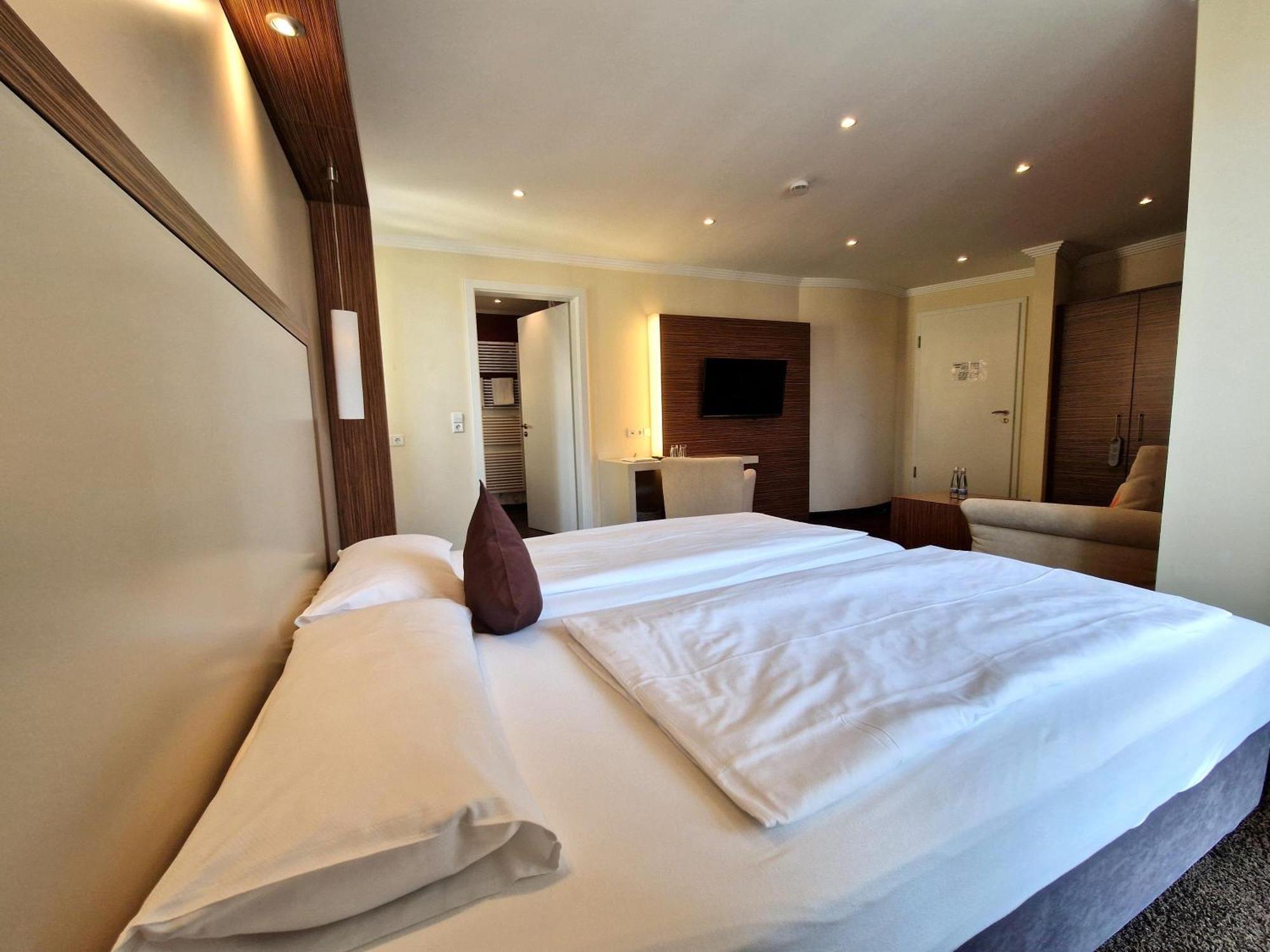 Mosers Blume Relax & Genuss Hotel Хаслах-им-Кинцигталь Экстерьер фото