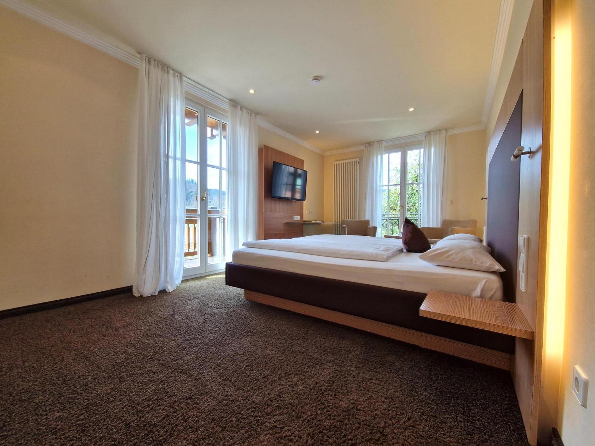 Mosers Blume Relax & Genuss Hotel Хаслах-им-Кинцигталь Экстерьер фото