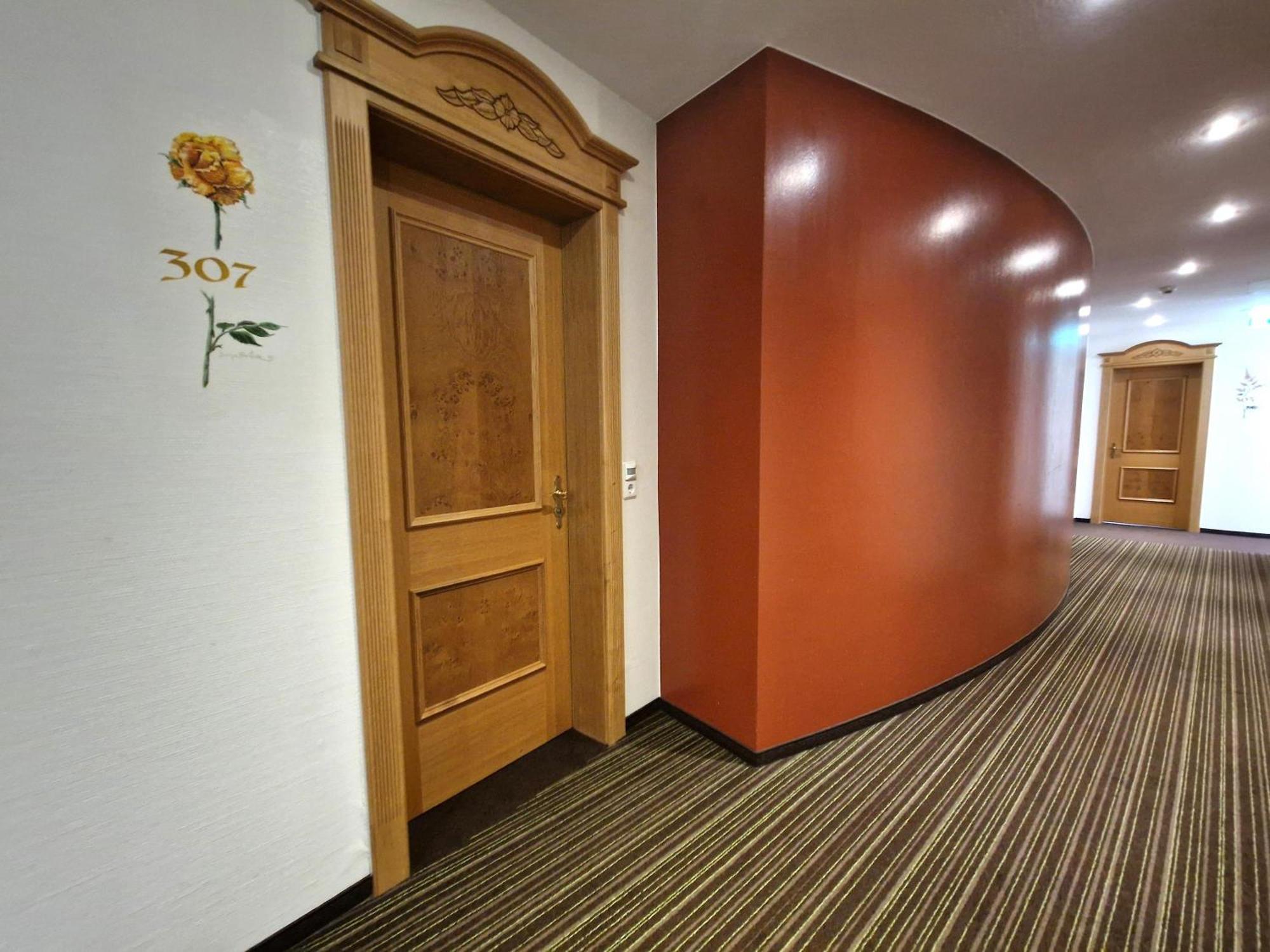 Mosers Blume Relax & Genuss Hotel Хаслах-им-Кинцигталь Экстерьер фото